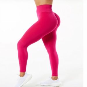 NEW Alphalete Amplify Pink Size Small Booty Scrunch Leggings Unworn
